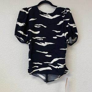 NWT Reformation Makenna Open Back Short Sleeve Printed Top Black White